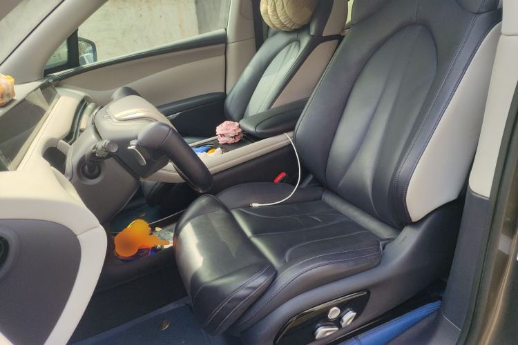 Used IM LS7 2023 77 kWh Urban Fit Rear-Wheel Drive
