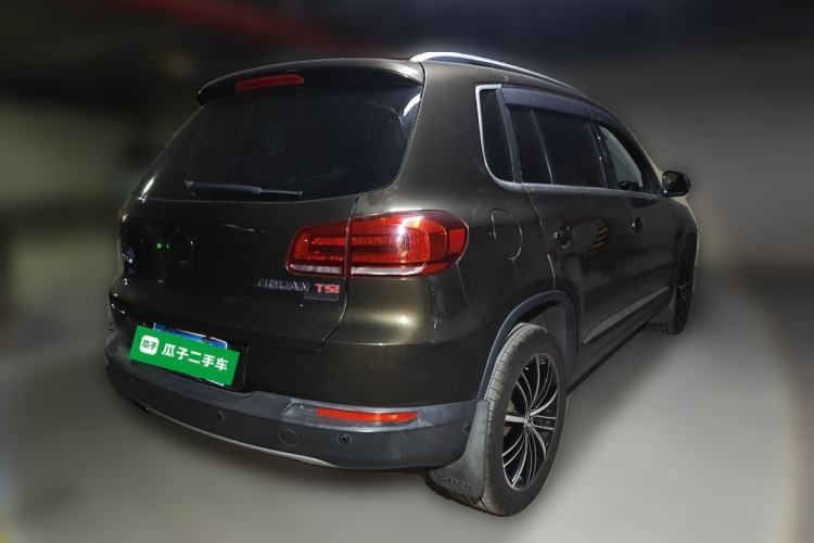 Used Volkswagen Tiguan 2015 2.0 TSI Automatic All-Wheel Drive Flagship Edition