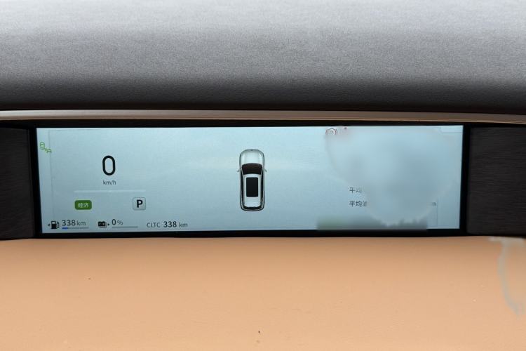 Used Dongfeng Aeolus L8 2025 Model 185KM Dream Edition Interior 4