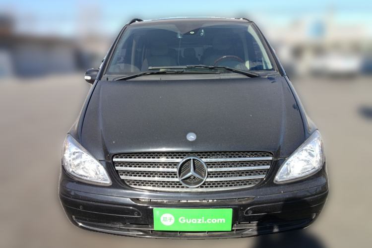 Used Mercedes-Benz Viano 2011 2.5L Prestige Edition
