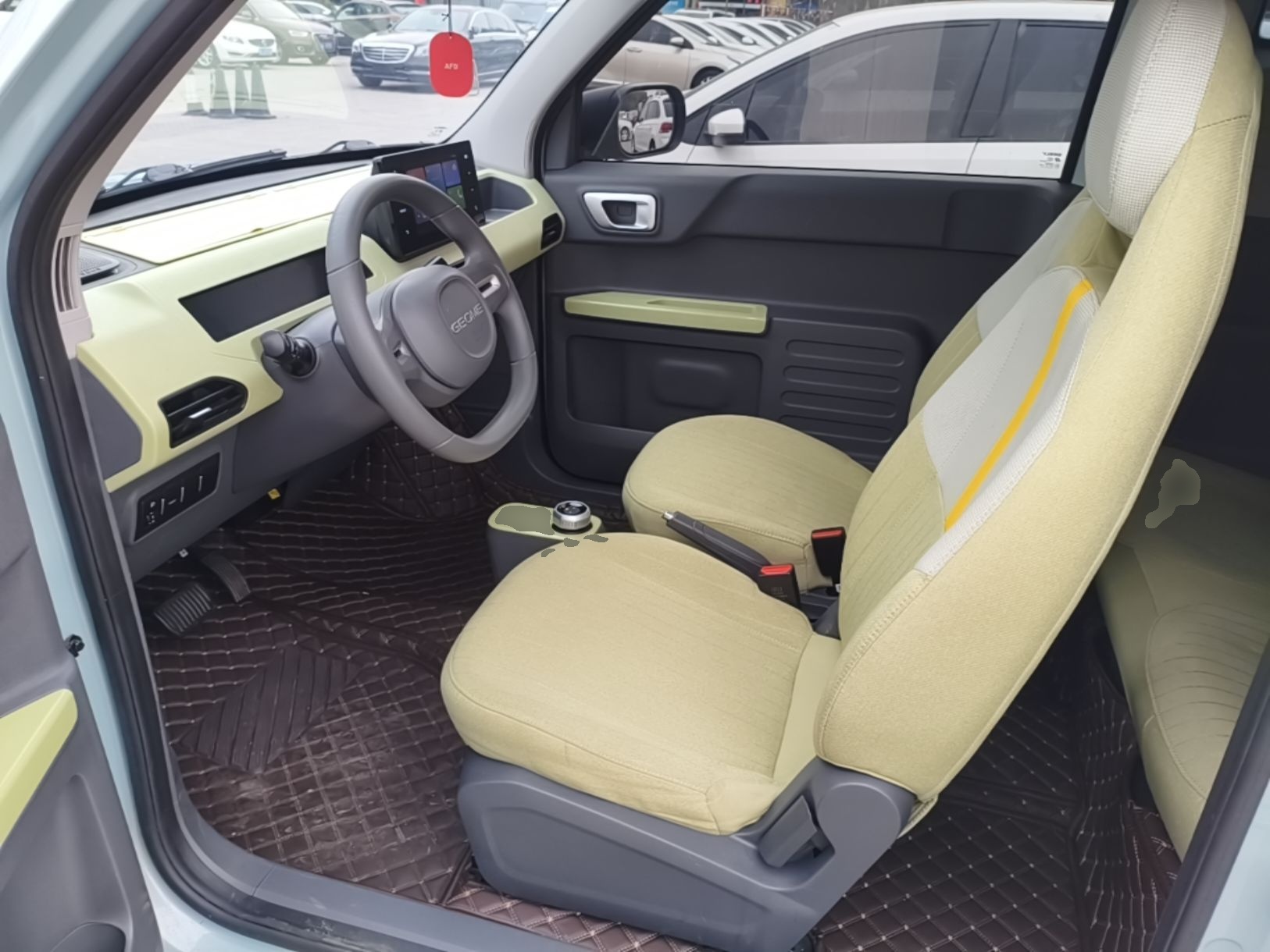 Geely Galaxy Panda 2024 Panda Mini 200km Endurance Bear — снимка 17