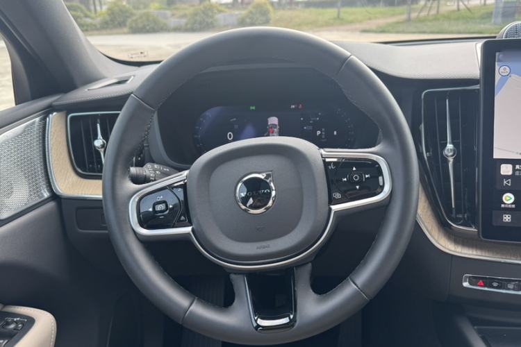 Used Volvo XC60 2026 B5 4x4 SmartDrive Sport Edition
