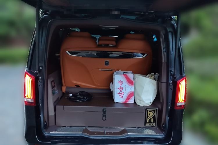 Used Mercedes-Benz V-Class 2022 V 260 L Long Wheelbase Prestige Edition