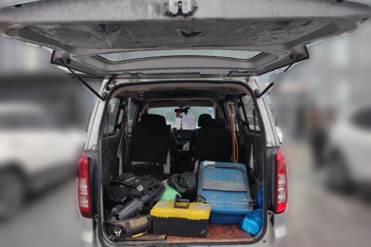 Used Wuling Hongguang V 2019 1.5L Enjoyment Version China VI LAR