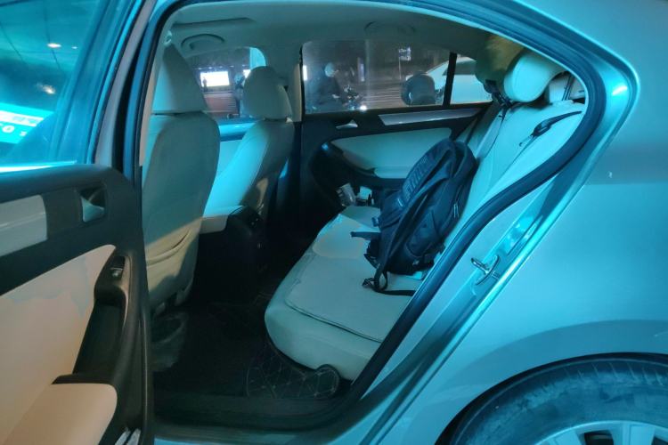 Used Volkswagen Sagitar 2014 Revised Version 1.4TSI Automatic Luxury Edition