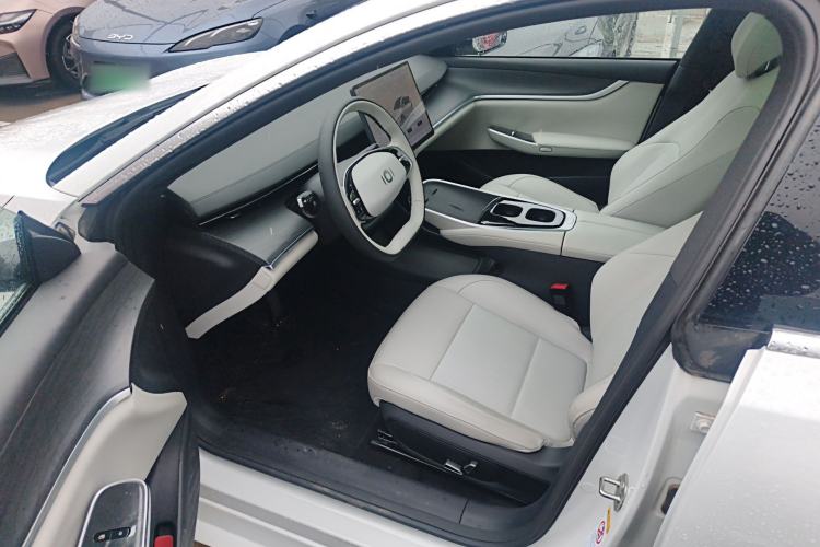 Used CHANGAN NEVO A07 2025 All-Electric "Real Bargain" 525 Luxury Model Driver Seat