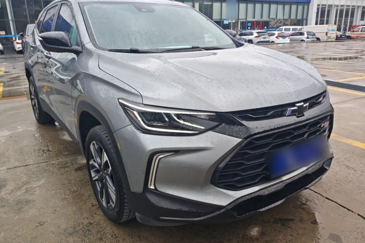 Used Chevrolet Trax 2022 Encore RS 1.5T CVT CoolPro Front Right 45 Deg