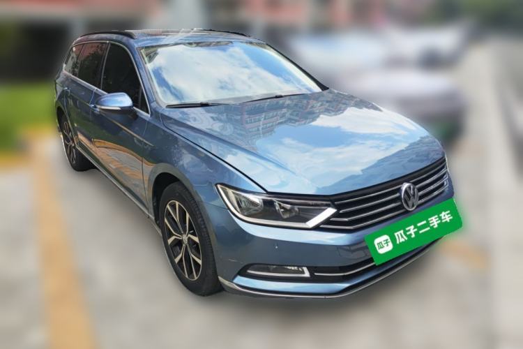 Used Volkswagen Variant 2016 380TSI Two-Wheel-Drive Style Edition
