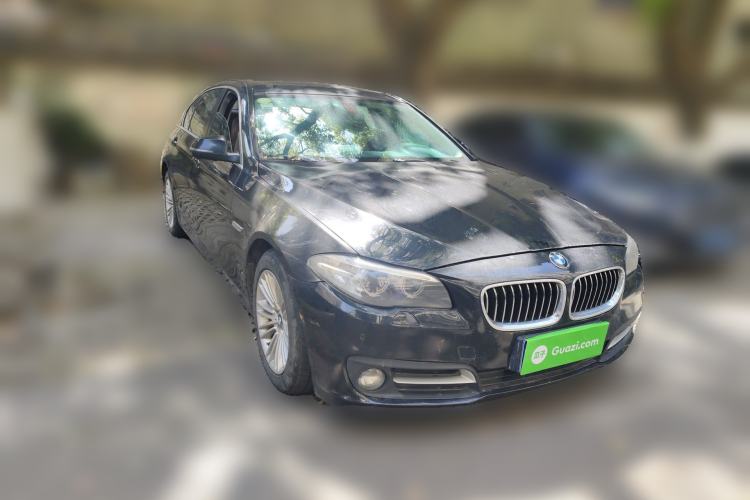 Used BMW 5 Series 2014 525Li Leading Model
