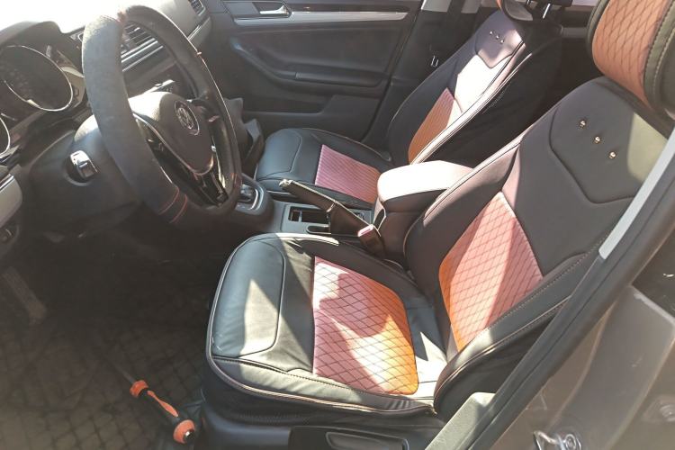 Used Volkswagen Sagitar 2016 230TSI 25th Anniversary Edition Left Front Seat