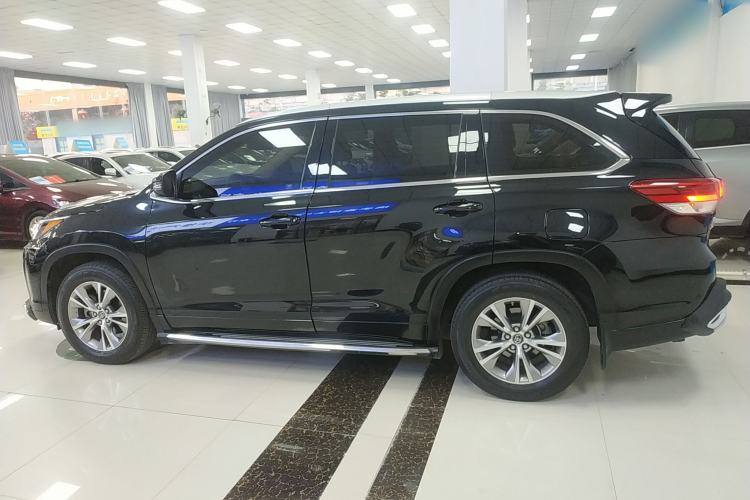 Used Toyota Highlander 2018 2.0T Four-Wheel Drive Elite Edition 7 Seats China VI Standard