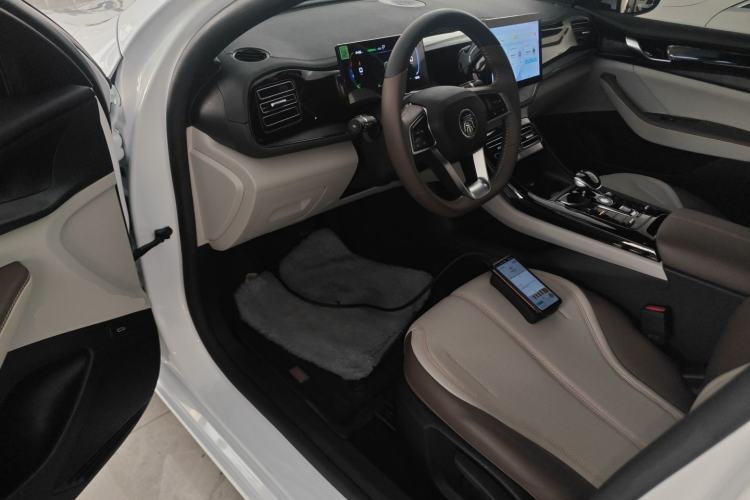 Used BYD Qin PLUS 2024 HONOR Edition DM-i 55KM Leading Model