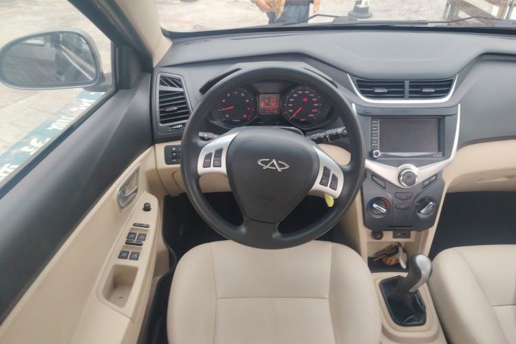 Used Chery Fengyun 2 2013 Hatchback 1.5L Manual Ruiyi Edition Steering Wheel