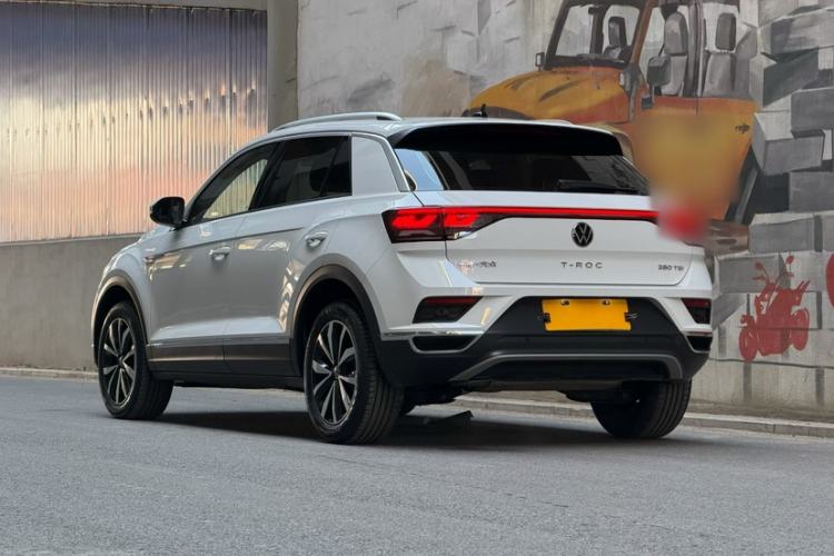 Used Volkswagen T-ROC 2024 300TSI DSG Two-Wheel-Drive Chen Guang Edition Exterior 1