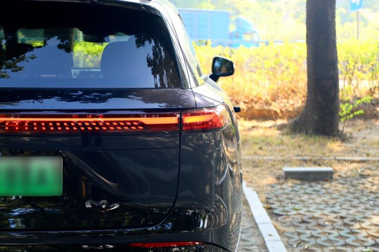 Used XPeng G9 2025 625 Long-Range Max Exterior 6