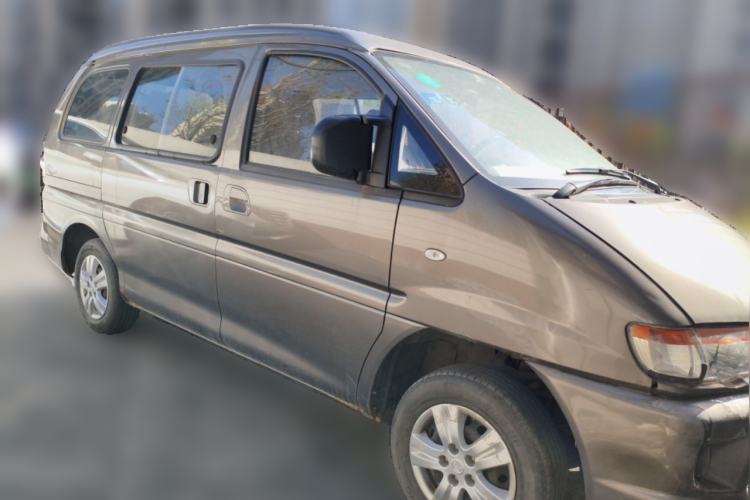 Used FORTHING Lingzhi 2016 V3 1.5L 7-Seater Comfort Model China V Standard