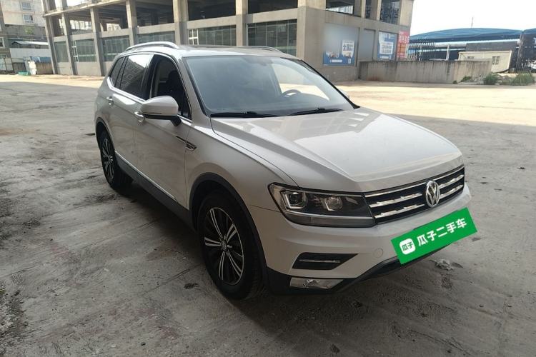 Used Volkswagen Tiguan L 2019 Updated Version 330TSI Automatic Two-Wheel Drive Panoramic Comfort Edition China VI Standard