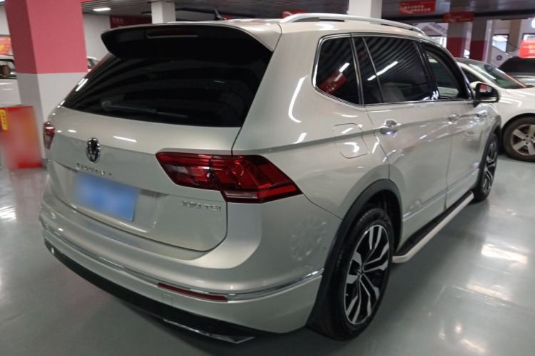 Used Volkswagen Tiguan L 2021 330TSI Automatic Two-Wheel Drive R-Line Enhanced Edition