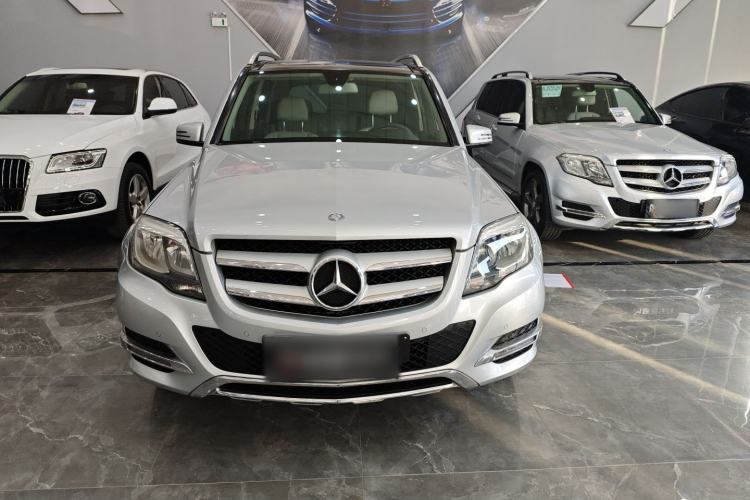 Used Mercedes-Benz GLK-Class 2013 GLK 300 4MATIC Dynamic Sunroof Model
