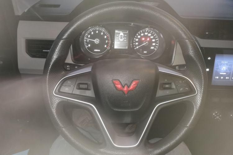 Used Wuling Zhengcheng 2021 1.5T Manual Luxury Version
