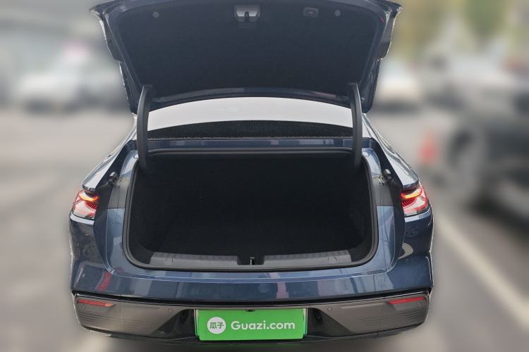 Used Geely Galaxy 8 2025 130km EM-P Starship Edition