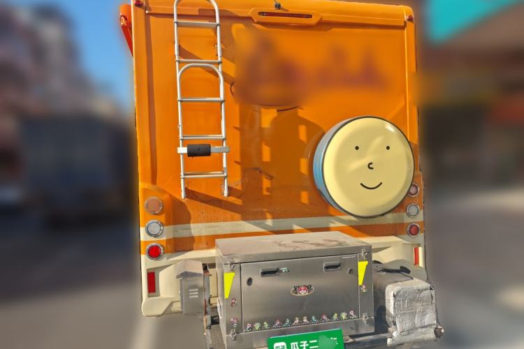 Used SAIC MAXUS V100 RV 
