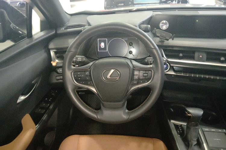 Used Lexus UX 2020 260h Explore & Adventure Edition
