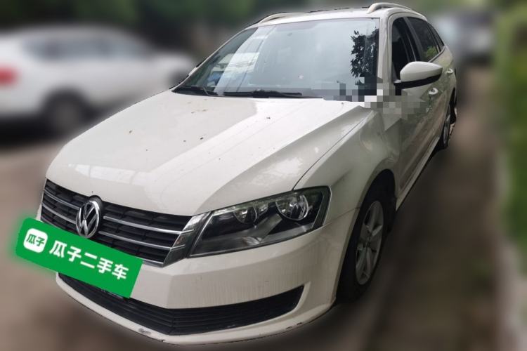 Used Volkswagen Gran Lavida 2013 1.6L Automatic Fashion Model