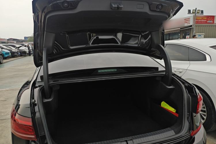 Used Volkswagen Passat 2023 330TSI Starry Elite Edition
