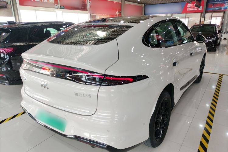 Used IM LS6 2026 Model Pure Electric Max Rear Right 45 Deg