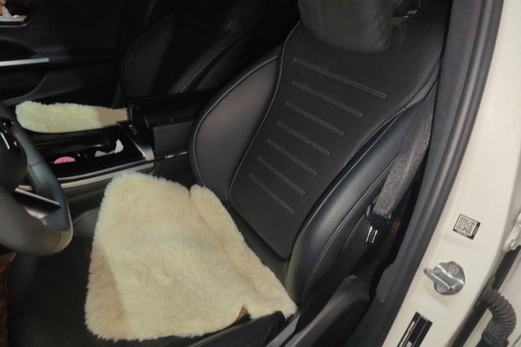 Used Mercedes-Benz C-Class 2023 Revised C 200 L Sport Edition Left Front Seat