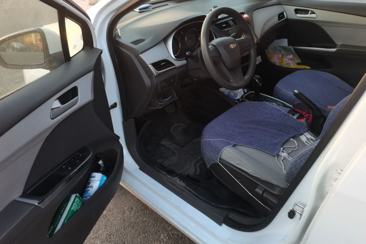 Used Chevrolet Lova RV 2016 1.5L Automatic Comfort Edition