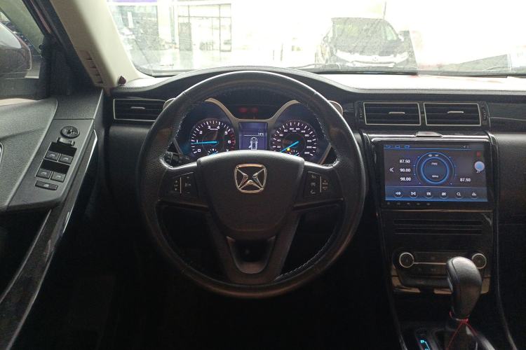 Used JMC Yusheng S330 2016 1.5L GTDi Automatic Two-Wheel Drive Comfort Edition
