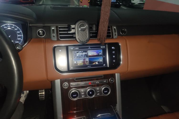 Used Land Rover Range 2016 3.0 SC V6 Vogue SE Prestige Extended-Wheelbase Model
