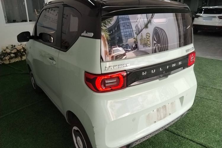 Used Wuling Hongguang MINIEV 2022 Macaron Premium Model – Lithium Iron Phosphate