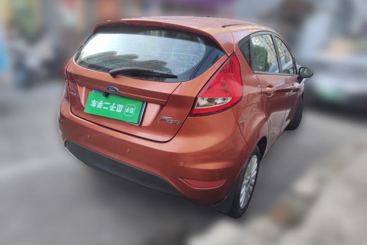 Used Ford Fiesta 2011 Hatchback 1.5L Automatic Fashion Edition
