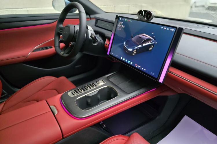 Used Xiaomi Auto SU7 2024 Rear-Drive Ultra-Long Range Advanced Pro-Level Intelligent Driving Version
