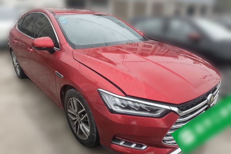 Used BYD Qin Pro New Energy 2019 DM Super Edition 1.5TI Automatic Smart Connect Speedy Model China VI Standard Front Right 45 Deg