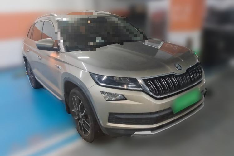 Used Skoda Kodiaq 2018 TSI380 7-Seater Four-Wheel-Drive Flagship Edition Front Right 45 Deg