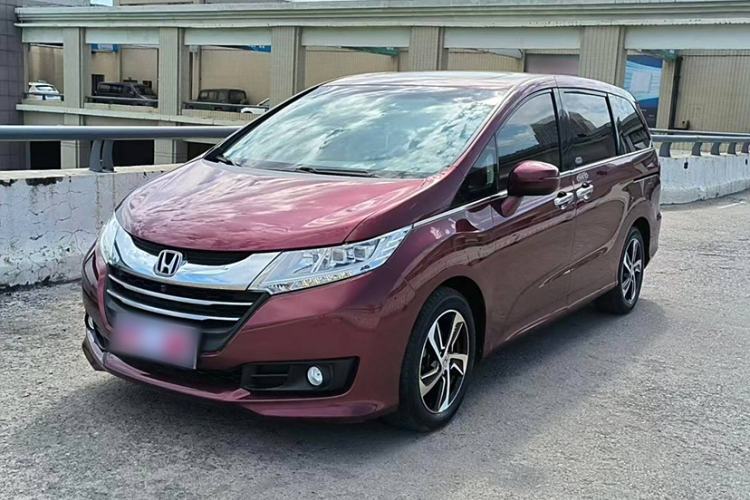 Used Honda Odyssey 2015 2.4L Supreme Edition
