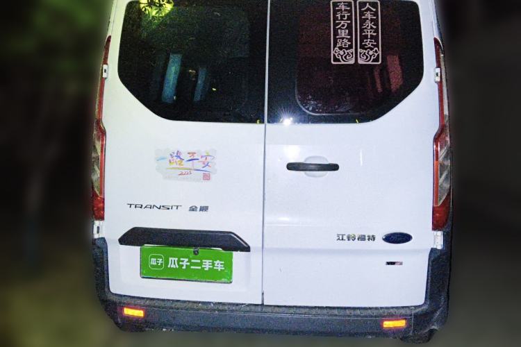 Used Ford Transit 2017 2.0T Diesel Multi-Function Commercial Vehicle Mid-Drive Mid-Roof China V Standard
