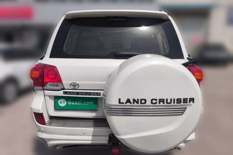 Used Toyota Land Cruiser 
