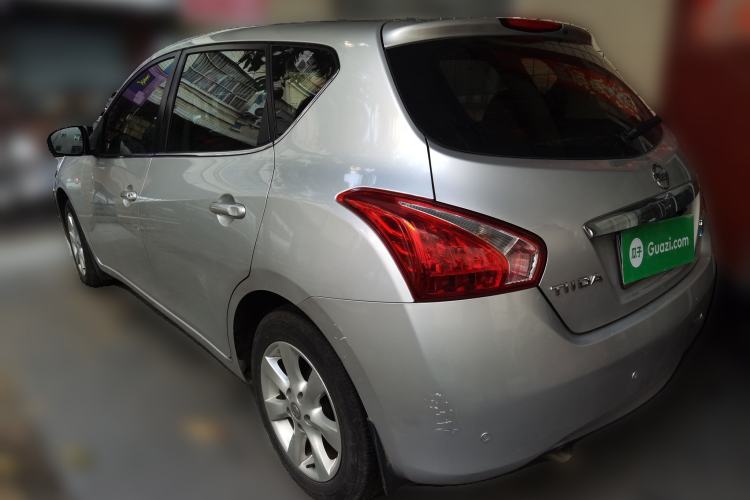 Used Nissan Tiida 2014 1.6L CVT Cool Cafe Edition