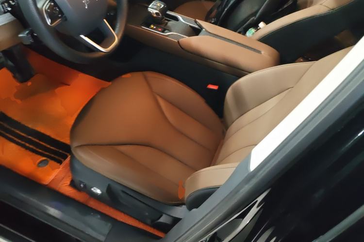 Used Hongqi E-QM5 2024 610 km PLUS