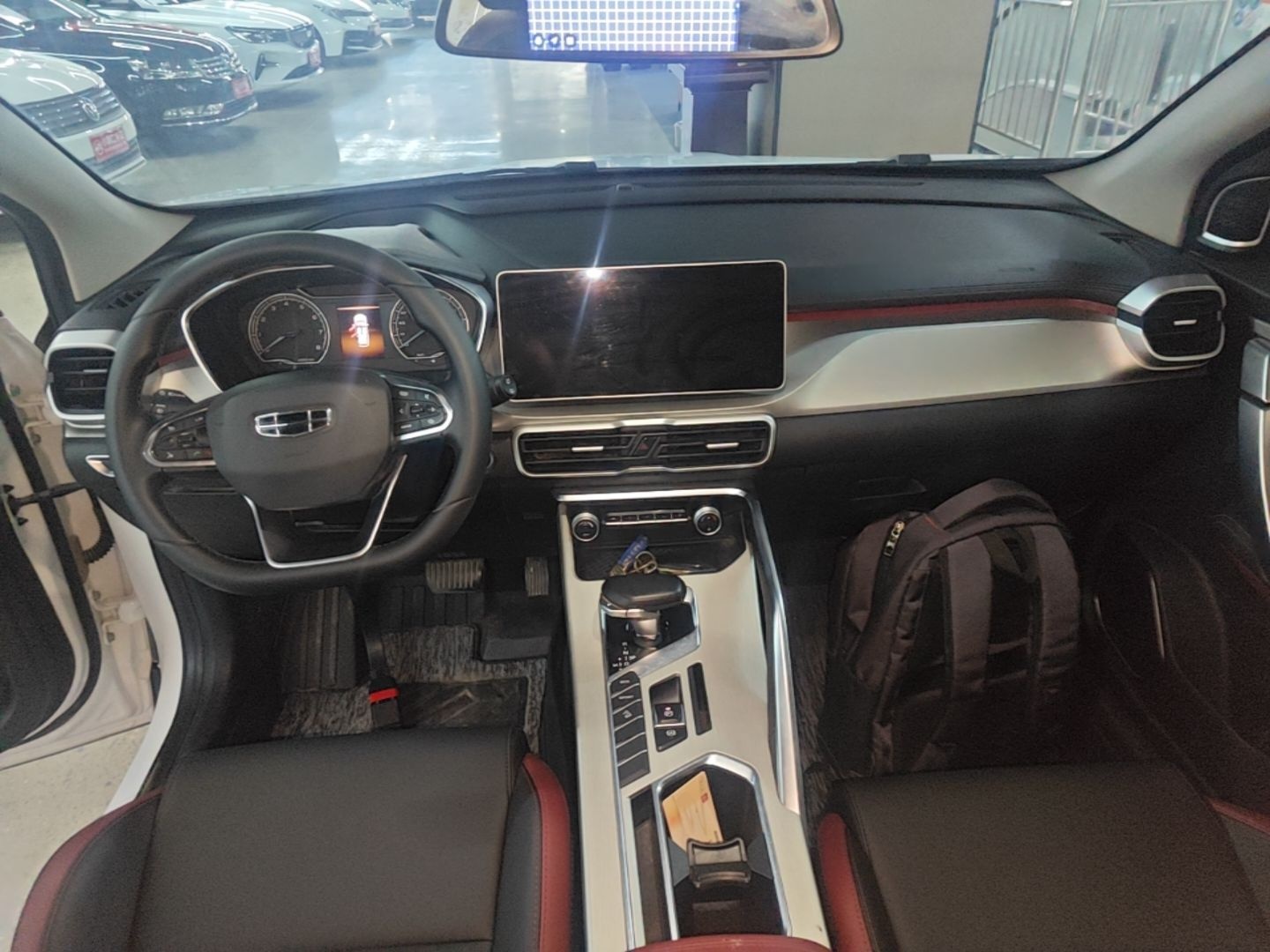 Geely Auto Coolray 2021 1.4T DCT Platinum Edition — снимка 12