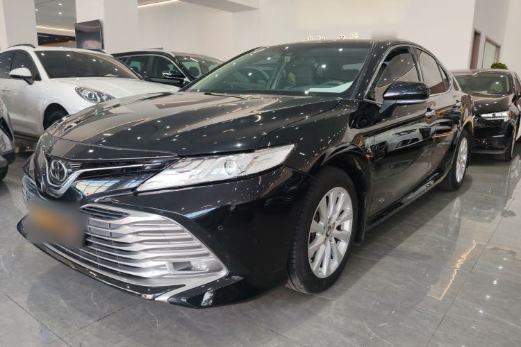 Used Toyota Camry 2019 2.0G Luxury Edition China VI Standard
