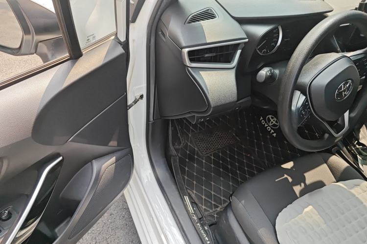 Used Toyota Levin 2022 Dual-Motor 1.8H E-CVT Leading Edition Driver Seat