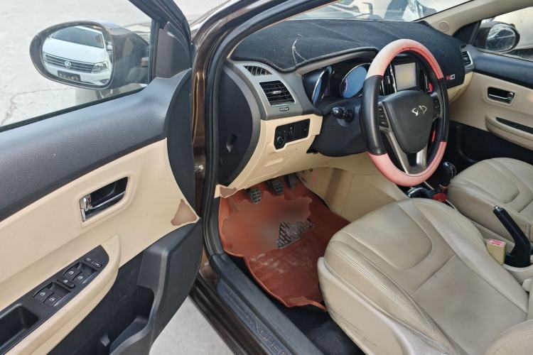 Used Chery E3 2013 1.5L Manual ZhiShang Model