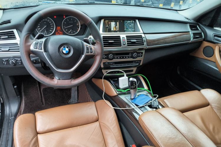 Used BMW X6 2013 xDrive35i
