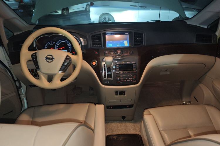 Used Nissan Quest 2015 3.5L SL
